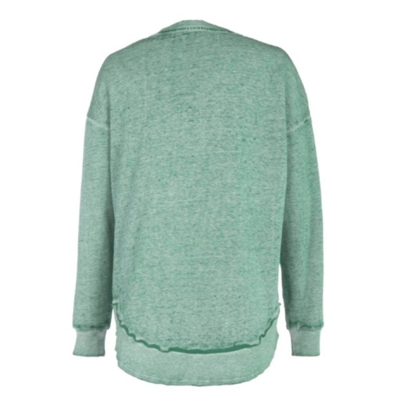 NBA Boston Celtics Women's Heathered Crew Neck Sweatshirt New With Tags - Picture 2 of 9